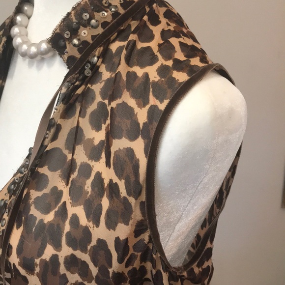 Animal print dress. - Picture 8 of 11